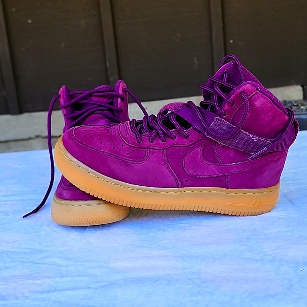 Nike Air Force 1 high Wb Bordeaux size 4Y